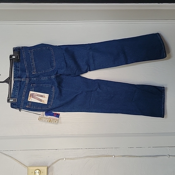 !iT High Rise Straight Leg size 6 - Picture 3 of 7